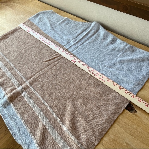 J MCLAUGHLIN BRIDGET PONCHO CASHMERE TEXTURED STRIPE MODERN CHIC ELEGANT… - Picture 8 of 11